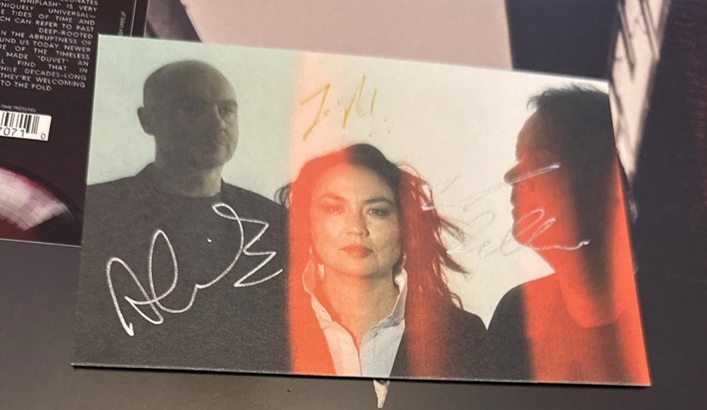 Bôa Signed Bundle Vertigo Vinyl Exclusive IN HAND SHIPS TODAY