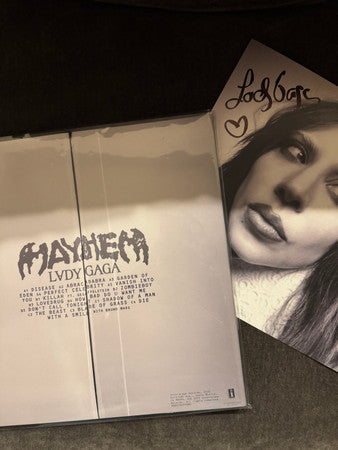 Lady Gaga : Mayhem (LP + LP, S/Sided, Etch + Album, Sig)