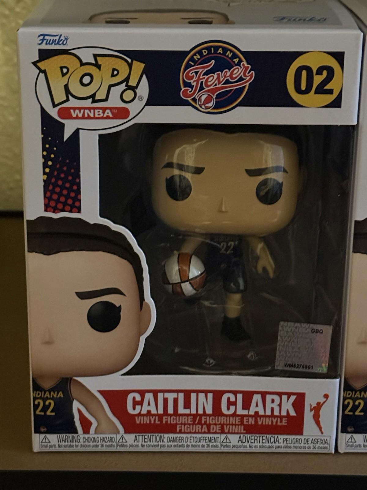 Caitlin Clark #02 Funko POP! Basketball WNBA: Indiana Fever with Protector