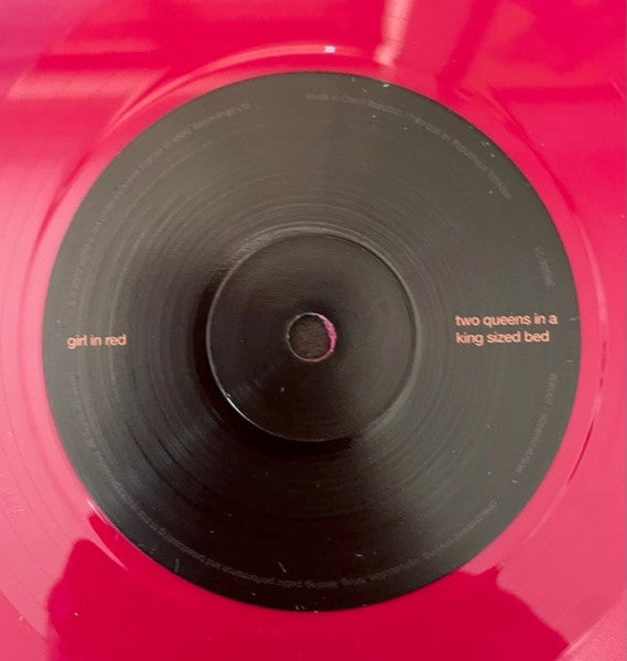 Girl In Red : Two Queens In A King Sized Bed (7", S/Sided, Single, Ltd, Pin)