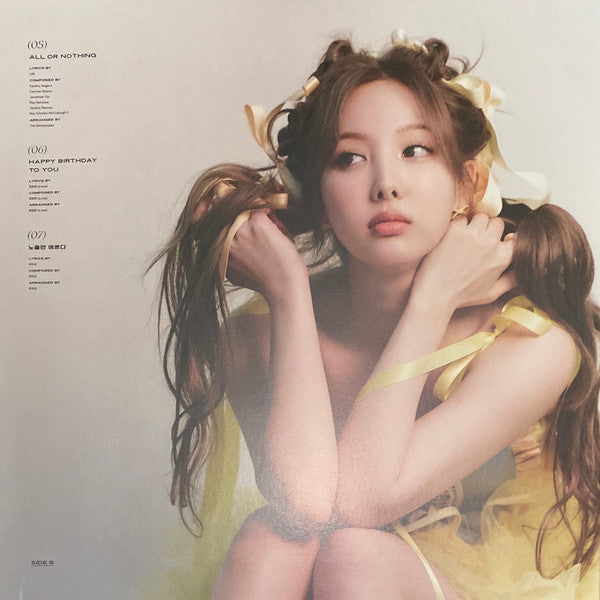 Na Yeon : Im Nayeon (12", MiniAlbum, Ltd, Num, RE, Pin)