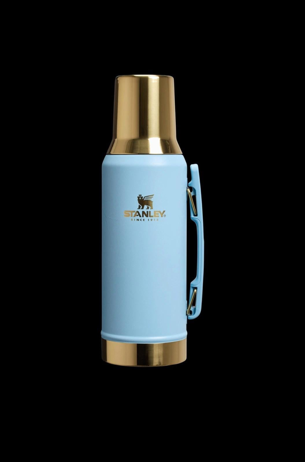 Messi x Stanley 1913 High Precision Flow Mate System Size: Mug 1.3 Qt PRESALE